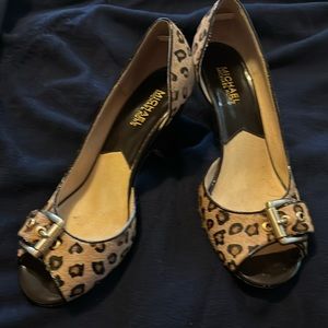 Michael kors cocktail sandals beautiful for summer size 9